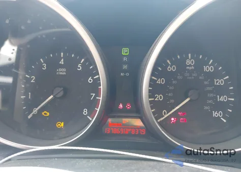 2010 Mazda Mazda3 I Touring z USA, uszkodzony, nr VIN JM1BL1SG3A1164323